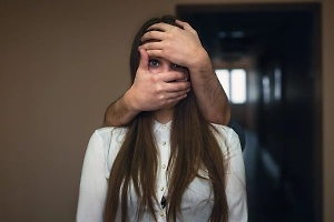 В Ленобласти 14-летний подросток приставал к третьекласснице