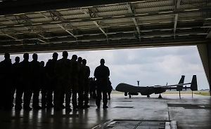 Трамп ликвидирует базу в Греции, откуда поставляют оружие Киеву