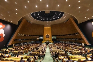 ГА ООН приняла американскую резолюцию по Украине лишь с антироссийскими правками