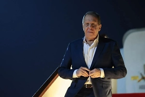 Лавров назвал необходимым освободить Украину от «расистских законов»