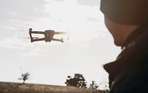 Два сотрудника сельхозпредприятия ранены после налёта дронов ВСУ в село под Белгородом