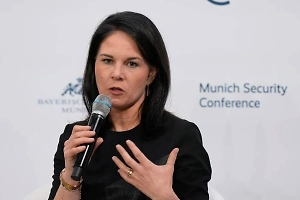 Бербок заявила, что стала жертвой сексуальных домогательств