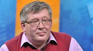 Это название неслучайно придумали — «народная ракета». Поэтому я думаю, что по всем характеристикам это даже не вчерашний, а позавчерашний уровень. Скоростная характеристика — ничего особенного. Естественно, заправка бензином, как написано.