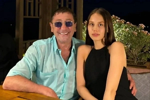 Парнем Авроры Киба до Лепса был 21-летний гендиректор. Названа причина их расставания