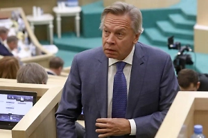 Пушков заподозрил Мерца в безумии после заявления о ядерном оружии для Киева