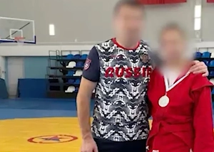 Раздевал, щупал, бил: Четыре российские самбистки обвинили тренера в домогательствах