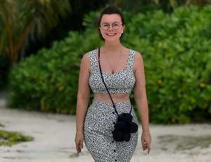 «Сбитые лётчики»: Молодая жена Петросяна вышла из себя после критики Гордон и Безруковой