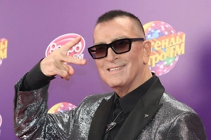 Жена Буйнова вышла на связь после сообщений о лечении певца от рака