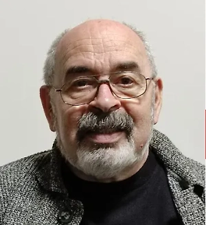 На самом деле на Украине их ещё никто не видел. А если они и прибыли на Украину, то их быстренько наши ракетные системы уничтожат, как и F-16. Видимо, эти самолёты прибыли для Украины, но находятся где-нибудь в Польше или в Румынии.