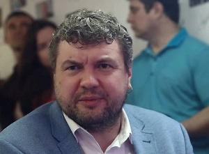 Жена комментатора Скворцова заявила, что травма её мужа связана с криминалом