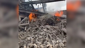 Били из HIMARS: Появилось видео с места удара ВСУ по музею в освобождённой Судже