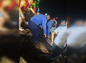 Самолёт с 15 пассажирами упал в море сразу после взлёта в Гондурасе