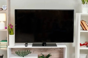 Эксперт по фэншуй объяснила, где в квартире не место для телевизора