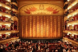 Власти Москвы разъяснили новые правила продажи билетов на концерты и в театры