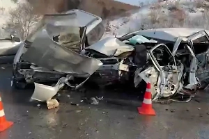 На Сахалине водитель без прав устроил ДТП на трассе, погибли два человека