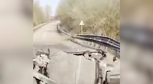 ВСУ попытались изолировать свой плацдарм и ударили по двум мостам под Белгородом