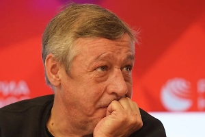 Адвокат на суде по УДО заявил, что Ефремову нужно специальное лечение