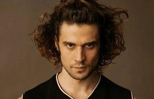 «Не думают про любовь»: Звезда «Кухни» не верит в идеальные отношения