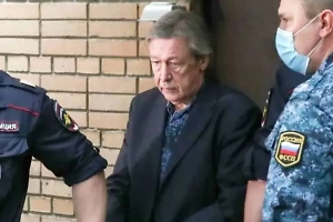 Ефремова признали злостным нарушителем режима в ИК-4 из-за найденного смартфона