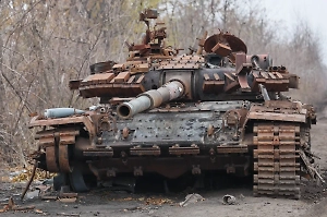 Более 400 украинских танков стали металлоломом в Курской области