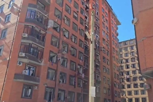 МЧС опубликовало видео с последствиями взрыва в многоэтажном доме Махачкалы