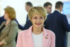 Сенатор Совфеда от Тувы подала в отставку