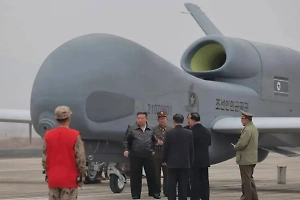 Ким Чен Ын посетил испытания новейших северокорейских дронов с ИИ