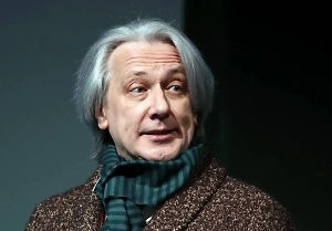 Тело нашла жена: Раскрыты подробности смерти актёра Алексея Весёлкина