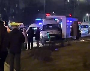 Число пострадавших при ДТП с машиной скорой в Чертанове возросло до четырёх