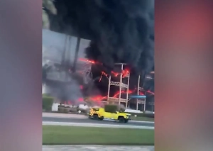 В ОАЭ сгорела самая большая водная горка Абу-Даби