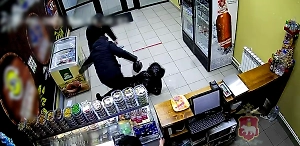 В Прикамье девушке сломали позвоночник за то, что её собаки были без намордников