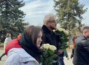 Дочь Филиппа Киркорова забила на дресс-код на похоронах деда