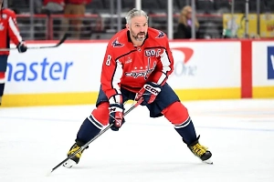 Овечкин назвал матч команд НХЛ и КХЛ шагом к снятию неспортивных ограничений