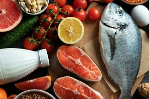 Рыба и овощи: Диетолог составила рацион питания, замедляющий деменцию