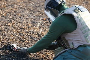 В Ахтубинске после атаки дронов ВСУ нашли неразорвавшийся снаряд