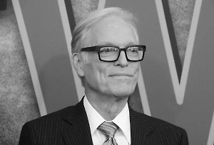 Умер легендарный актёр из сериалов «Сёгун» и «Поющие в терновнике»