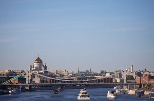 «Время защитить символ христианства»: В РПЦ выступили против удаления крестов с изображений храмов