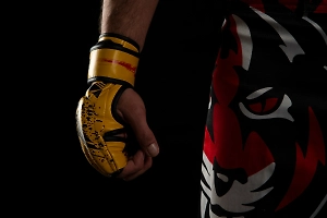 Нигерийский боксёр, проигравший пять боёв в России, внезапно умер после поединка