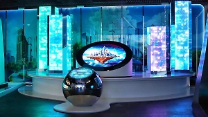 В НЦ «Россия» открылась экспозиция о достижениях страны «Путешествие по России»