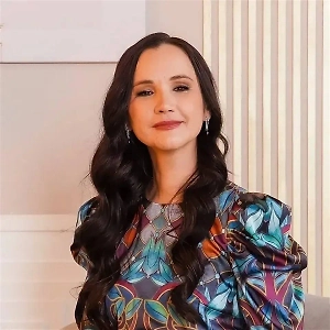 Второй шаг — изменение привычек питания. Здесь необходимо создавать условия, как это делалось в проекте «Северная Карелия». Бизнесу предоставляли возможности изменить структуру сельского хозяйства и животноводства. Например, вместо высокого уровня потребления жирного мяса и молочных продуктов начали выращивать рапсовое масло, овощи, фрукты и другие полезные продукты. Это изменило структуру потребления в лучшую сторону. Также важно работать над снижением потребления сахара и обработанной пищи, формируя правильные привычки с детства. 