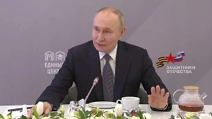 Путин назвал «миссией от Бога» помощь семьям героев СВО