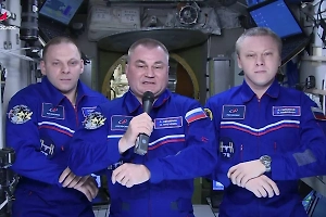 Космонавты Овчинин, Горбунов и Вагнер поздравили россиянок с 8 Марта с борта МКС