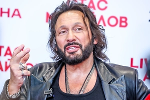 Никаких таблеток: Резко постройневший Стас Михайлов рассказал, как похудел на 17 кг