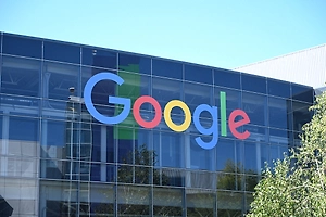 Директор Google в пранке Вована и Лексуса поведал о продвижении проукраинского контента в YouTube