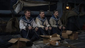 Еда и топливо на исходе: Российских моряков полгода держат в плавучем «плену» в Африке