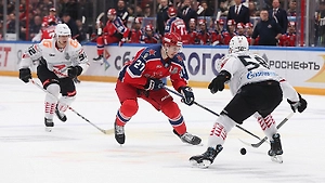 ЦСКА обыграл «Авангард» на своём льду и сократил отставание в серии плей-офф КХЛ