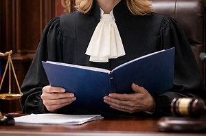 В России хотят запретить «Группу 24»: движение связали со сбором данных на военных