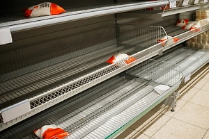 В Британии начали подготовку к дефициту продуктов на фоне войны в Иране