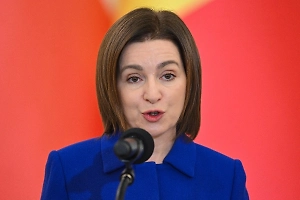 Санду призвала усилить поддержку Украины и ужесточить санкции против России