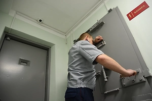 Суд в Москве арестовал россиянина, обвиняемого в госизмене